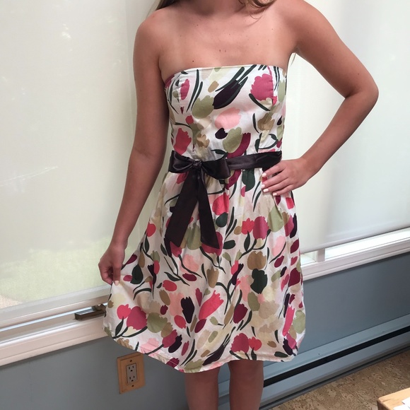 Strapless Floral Smocked Midi Summer Dress - Picture 2 of 7